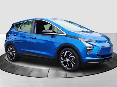 Used 2023 Chevrolet Bolt LT w/ Infotainment Package