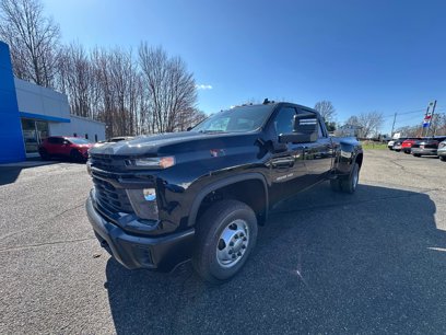 New 2025 Chevrolet Silverado 3500 W/T