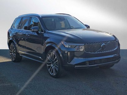 New 2025 Volvo XC90 B6 Ultra