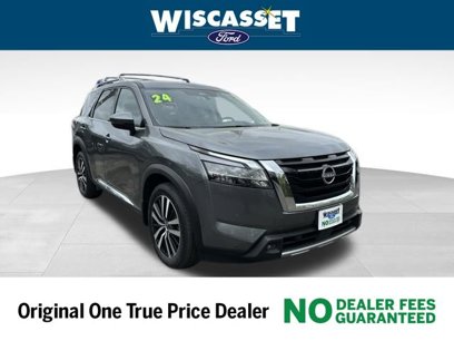 Used 2024 Nissan Pathfinder Platinum