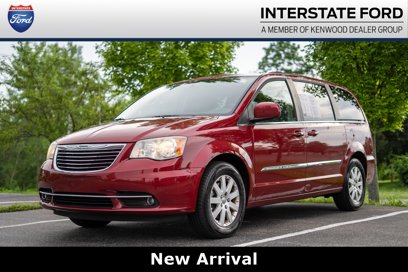Used 2014 Chrysler Town & Country Touring