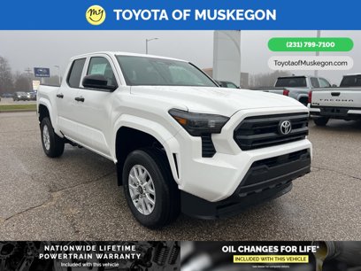 New 2024 Toyota Tacoma SR