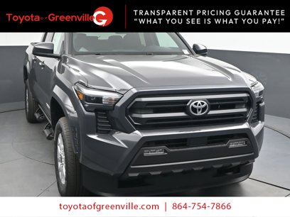New 2025 Toyota Tacoma SR5