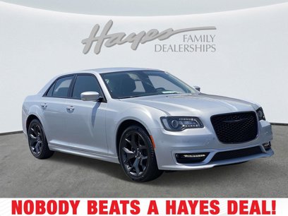 Used 2022 Chrysler 300 Touring L