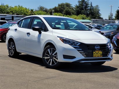 New 2025 Nissan Versa SV