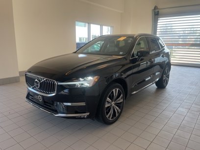 Certified 2023 Volvo XC60 B5 Plus w/ Climate Package