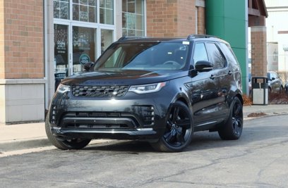 New 2025 Land Rover Discovery Dynamic SE