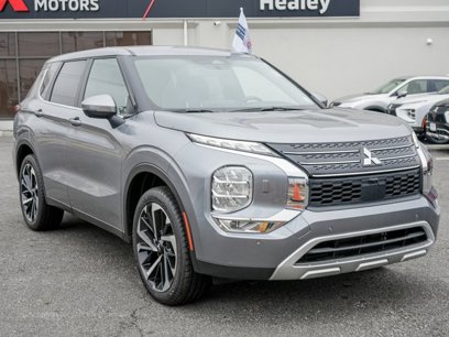 Used 2024 Mitsubishi Outlander SE