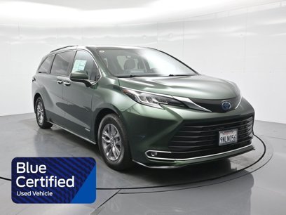 Used 2021 Toyota Sienna XLE w/ XLE Plus Package