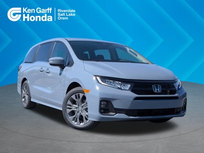 New 2025 Honda Odyssey Touring