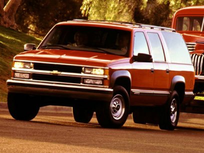 Used 1999 Chevrolet Suburban 4WD w/ Preferred Equipment Group 2
