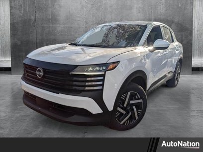 New 2025 Nissan Kicks SV