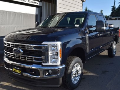 New 2025 Ford F350 XLT