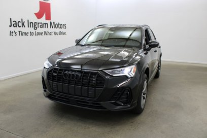 New 2025 Audi Q3 2.0T Premium