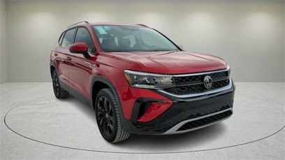 New 2023 Volkswagen Taos SE