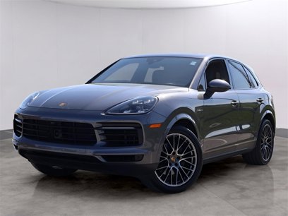 Used 2021 Porsche Cayenne E-Hybrid w/ Premium Plus Package