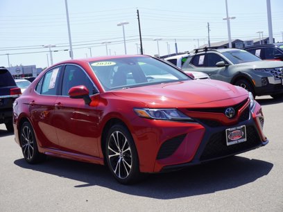 Used 2020 Toyota Camry SE