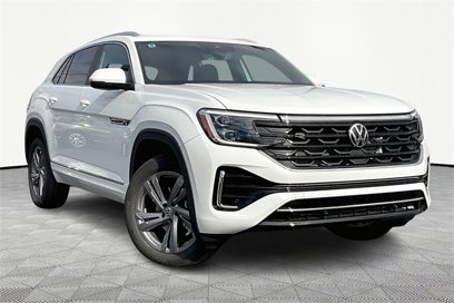 New 2024 Volkswagen Atlas Cross Sport SEL R-Line