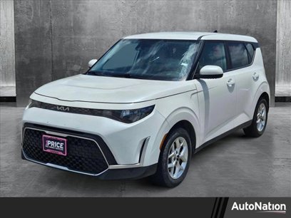 Used 2023 Kia Soul LX w/ LX Technology Package