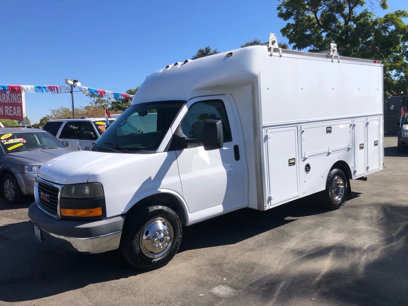 Used 2013 GMC Savana 3500 w/ Chrome Appearance Package