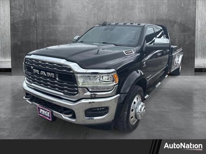 Used 2019 RAM 5500 4x4 Crew Cab
