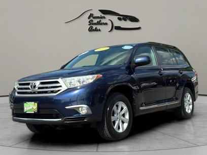 Used 2013 Toyota Highlander SE