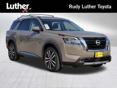 Used 2023 Nissan Pathfinder Platinum