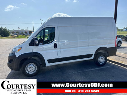 Used 2025 RAM ProMaster 2500 w/ Convenience Group