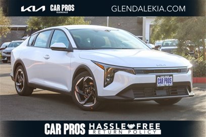 New 2025 Kia K4 EX