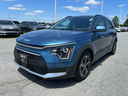 Used 2023 Kia Niro EX w/ EX Cold Weather Package