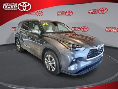 Used 2023 Toyota Highlander XLE