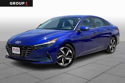 Used 2023 Hyundai Elantra Limited