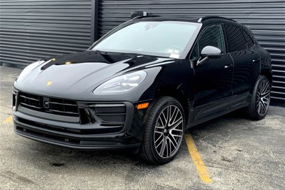 Certified 2025 Porsche Macan