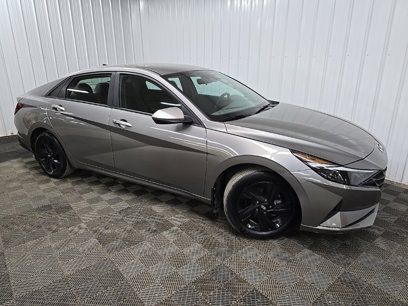 Used 2023 Hyundai Elantra Blue