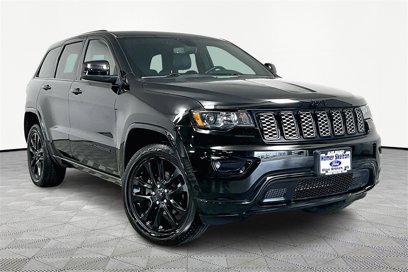 Used 2020 Jeep Grand Cherokee Altitude