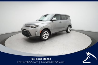 Used 2023 Kia Soul LX w/ Option Group 015