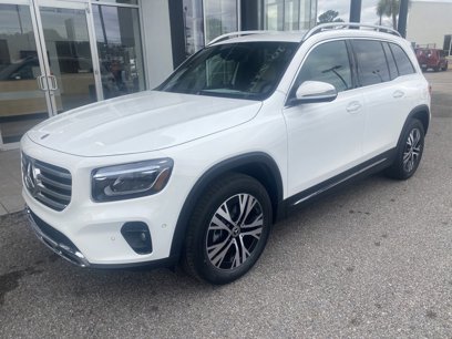 New 2025 Mercedes-Benz GLB 250