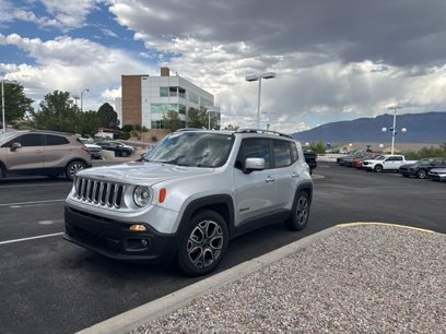 Used 2018 Jeep Renegade Limited w/ UConnect 8.4 Nav Group