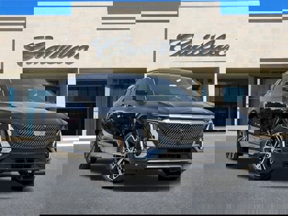 New 2025 Cadillac Lyriq Luxury