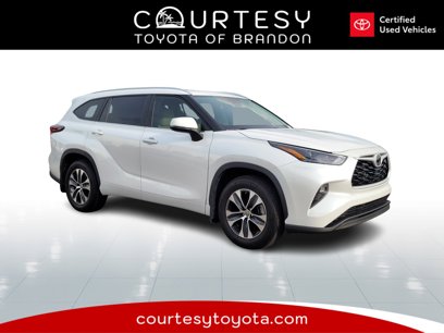Used 2024 Toyota Highlander LE