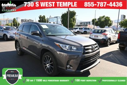 Used 2017 Toyota Highlander SE