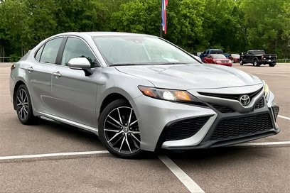 Used 2022 Toyota Camry SE