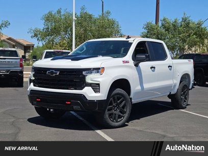 New 2025 Chevrolet Silverado 1500 LT Trail Boss w/ Convenience Package II