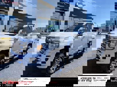 Used 2015 GMC Canyon SLT w/ Driver Alert Package