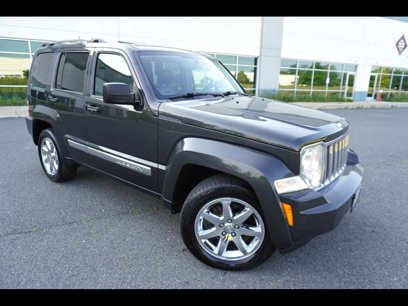Used 2010 Jeep Liberty Limited w/ Tire & Wheel Group