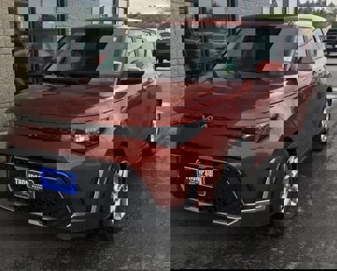 Used 2023 Kia Soul LX w/ LX Technology Package