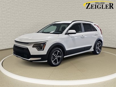 New 2024 Kia Niro LX