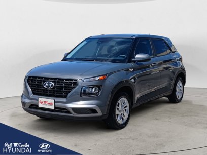 New 2025 Hyundai Venue SE