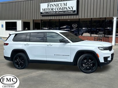 Used 2023 Jeep Grand Cherokee L Laredo