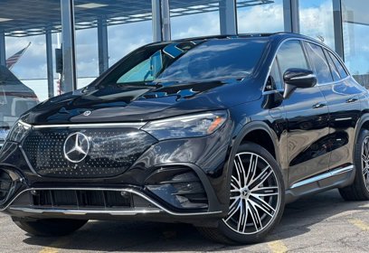 Used 2023 Mercedes-Benz EQE 500 4MATIC SUV w/ Exclusive Trim Package